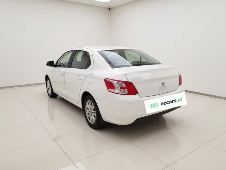 301 2016 1.6L MT Comfort photo 4