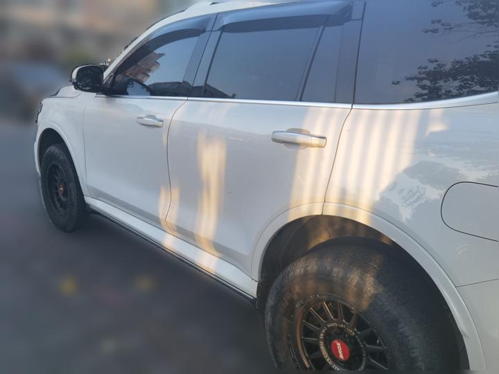 500 EV 2023 Hi4-T photo 4