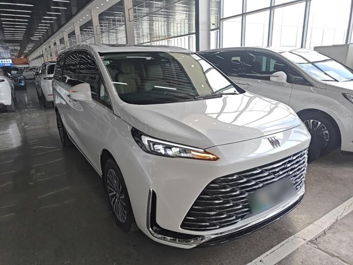 GL8 EV 2025 Smart photo 3