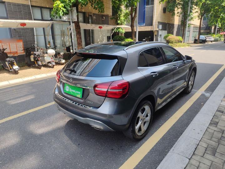 GLA 2018 GLA 200 Dynamic photo 4