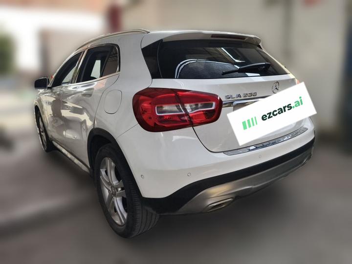 GLA 2016 GLA 200 Dynamic photo 4