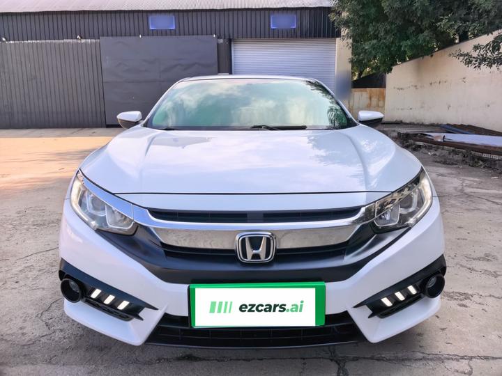 Civic 2016 180TURBO CVT Comfort photo 2