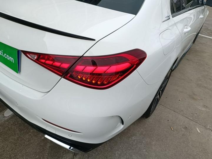 C-Class 2024 C 260 L Sport photo 7