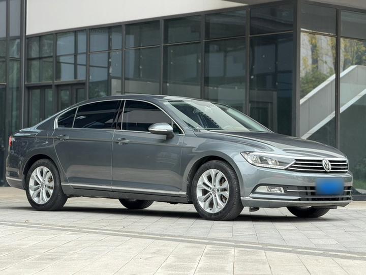 Magotan 2017 330TSI DSG Luxury photo 2