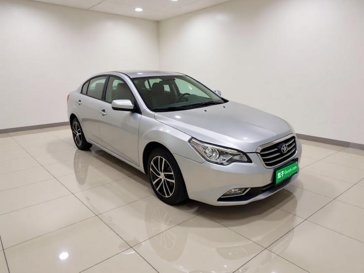 Bestune B50 2013 1.6L MT Comfort photo 3