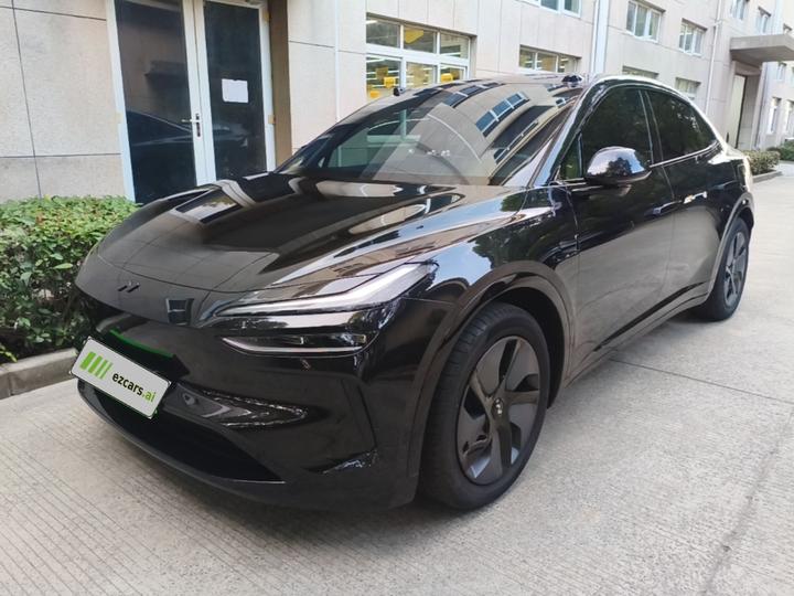 L60 2024 60kWh RWD