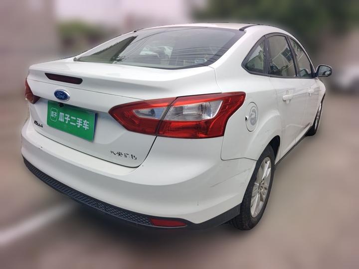 Focus 2012 Sedan 1.6L AT Comfort photo 6