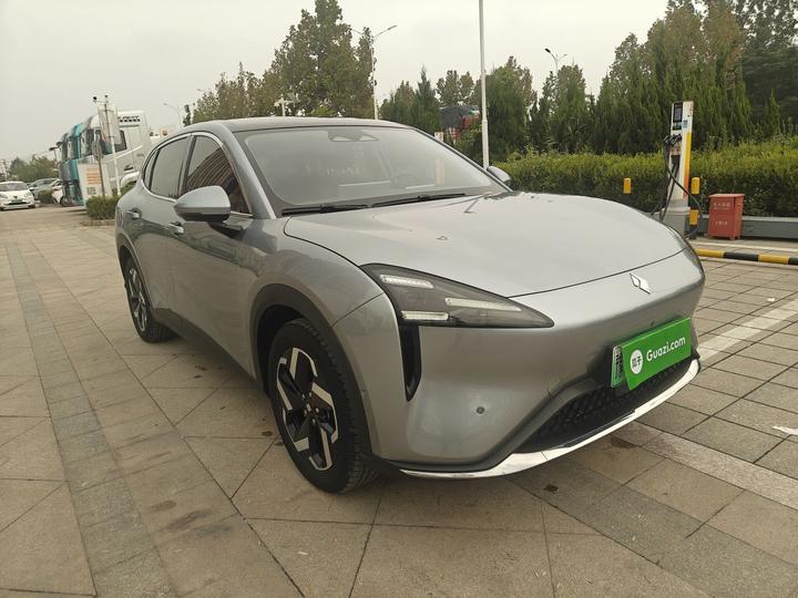 2024 600km EV photo 3