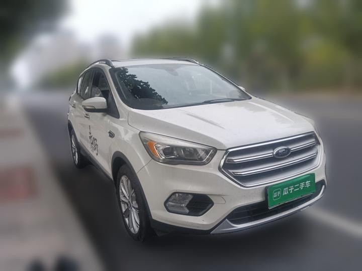 Kuga 2017 EcoBoost 180 AWD photo 3