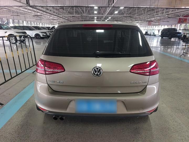 Golf 2016 230TSI AT Comfort photo 3