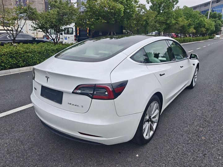 Model 3 2020 Facelift Long Range RWD photo 4