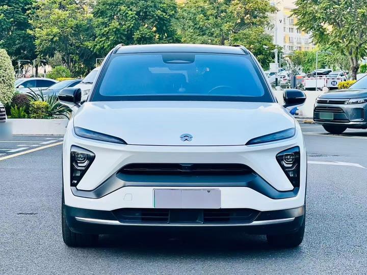 ES6 2020 610KM Performance photo 2