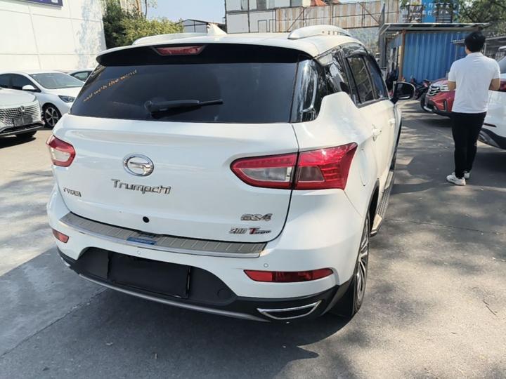 GAC Trumpchi GS4 2015 200T G-DCT Luxury photo 6