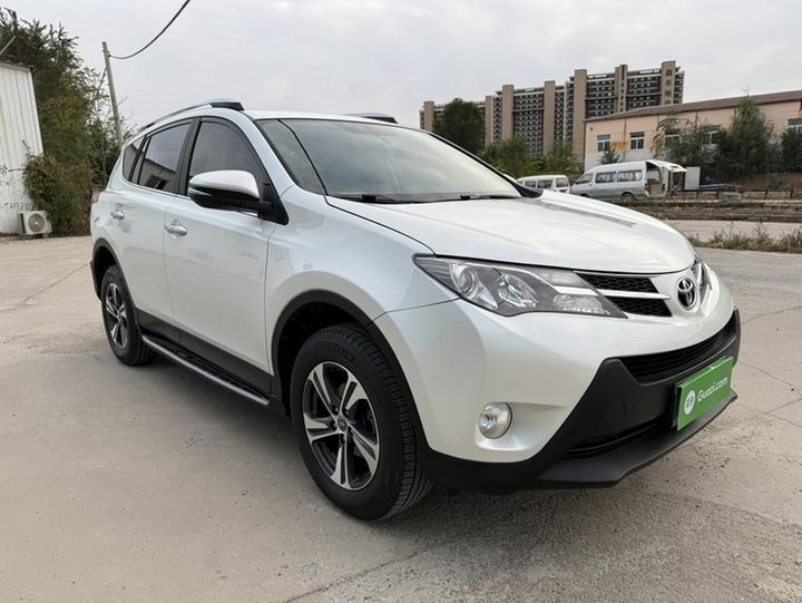 RAV4 2015 2.0L CVT AWD photo 5
