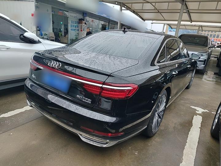 A8 2019 Plus A8L 50 TFSI quattro Luxury photo 6