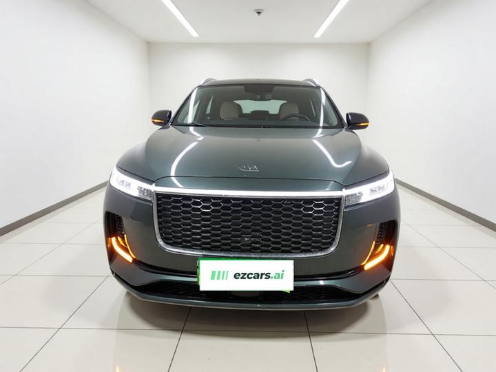 Li Auto ONE 2021 EREV 6-Seater photo 2