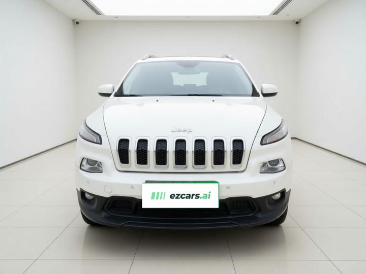 Cherokee 2016 2.4L Leading Smart photo 2