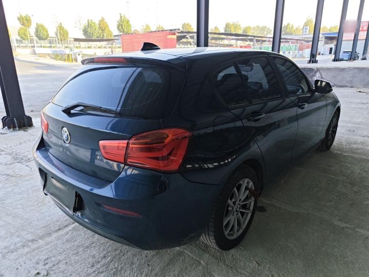 1 Series Imported 2016 118i Leading photo 6