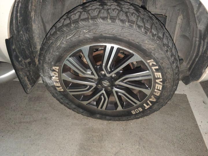 Terra 2018 2.5L AT AWD Luxury photo 8