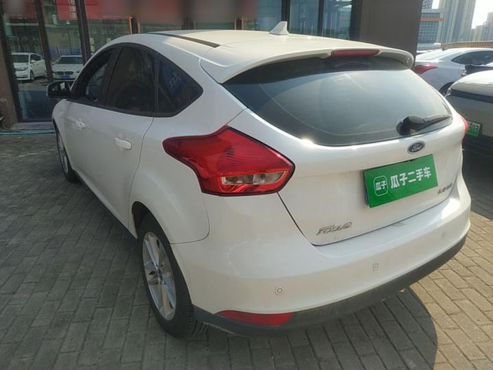Focus 2017 Hatchback 1.6L AT Fashion photo 4