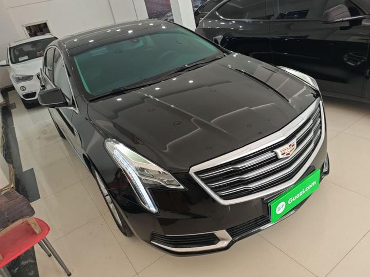XTS 2018 28T Tech photo 3
