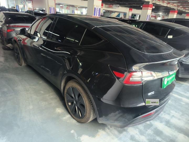 Model Y 2023 RWD photo 4