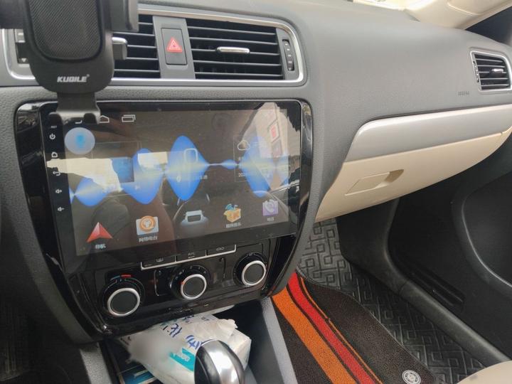 Sagitar 2014 1.6L AT Comfort photo 5