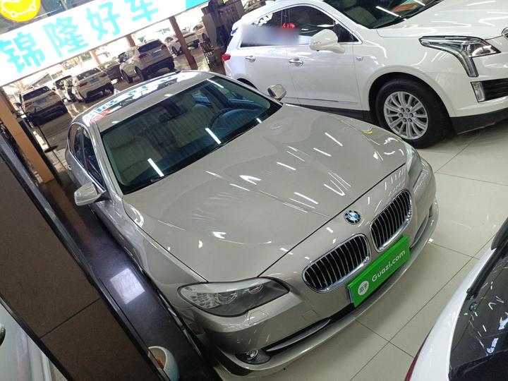 5 Series 2013 530Li Leading photo 3