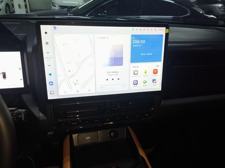 EV 2023 Hi4 102 Explorer photo 8