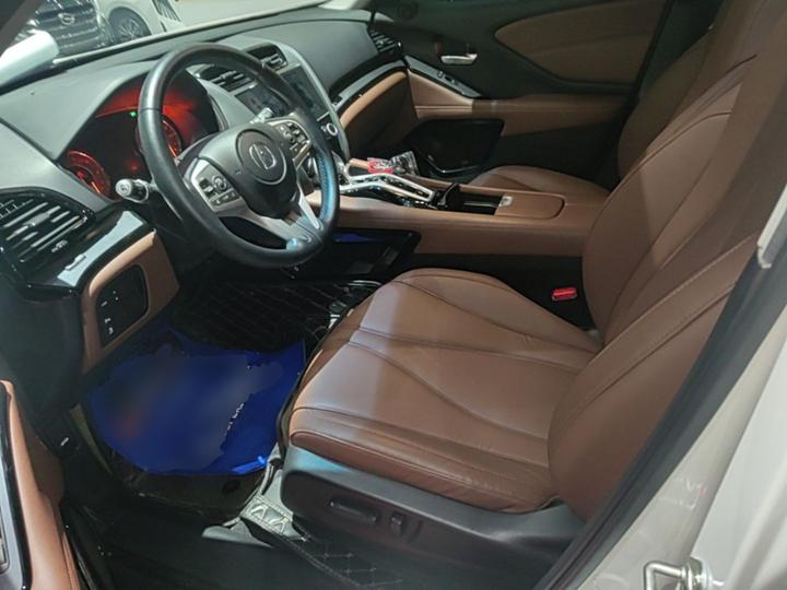 CDX 2019 1.5T RWD Exclusive photo 6
