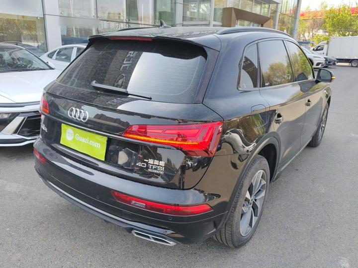 Q5L 2023 40T Luxury Dynamic photo 4