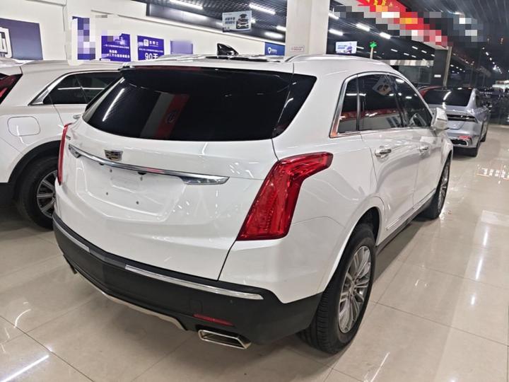 XT5 2018 25T Luxury photo 4