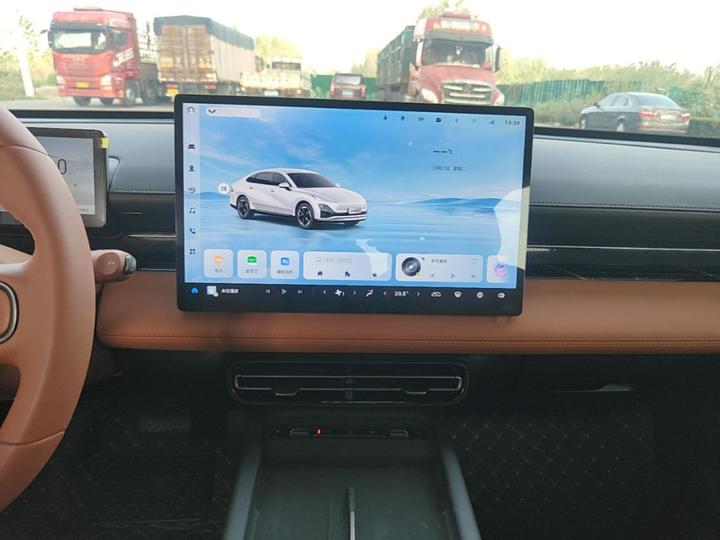 Wuling 2025 610km Smart Flagship photo 8