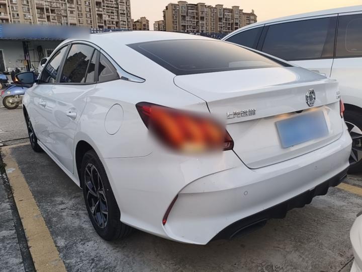 MG5 2023 180DVVT CVT photo 4