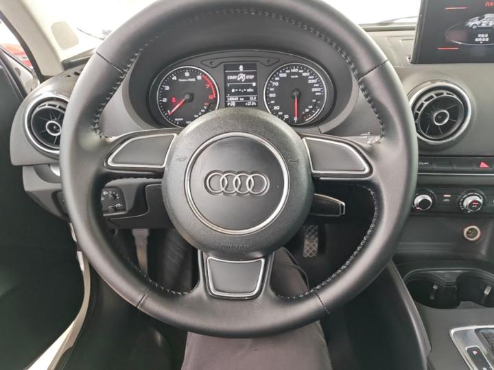 A3 2016 Sportback 35 TFSI Progressive photo 6