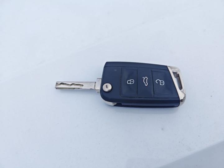 Tayron 2022 330TSI RWD Luxury Connected Plus photo 8