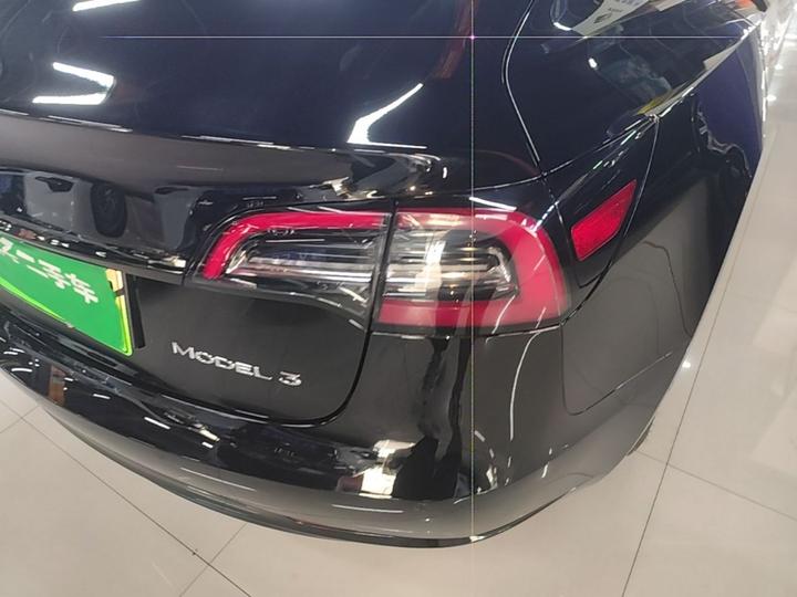Model 3 2022 RWD photo 7