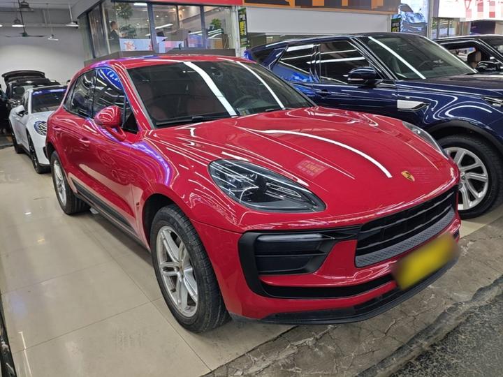 2023 Macan 2.0T photo 3