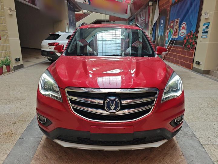 CS35 2017 1.6L MT Luxury photo 2