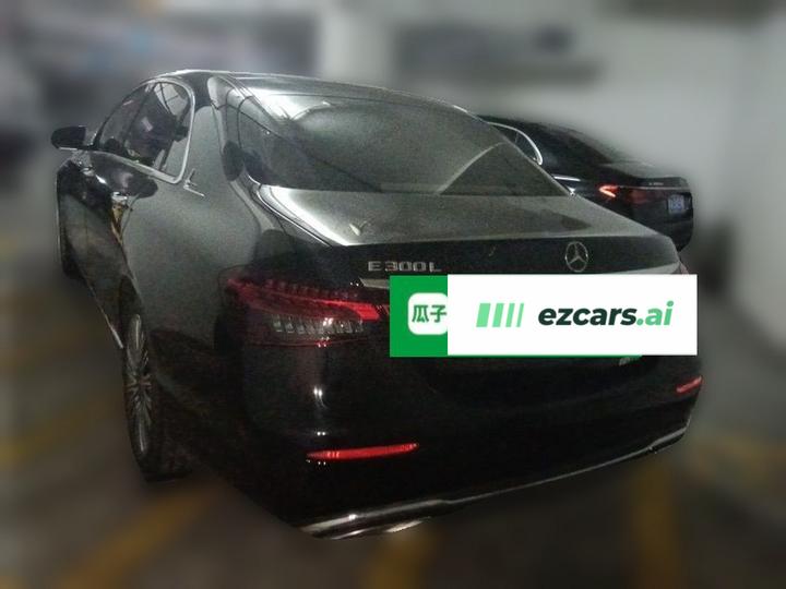 E-Class 2023 E 300 L Luxury photo 4