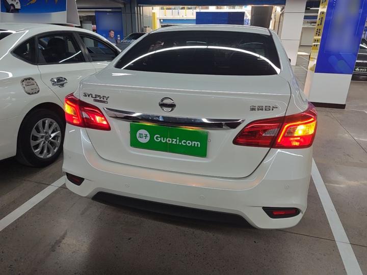 Sylphy 2022 Classic 1.6XL CVT Luxury photo 5