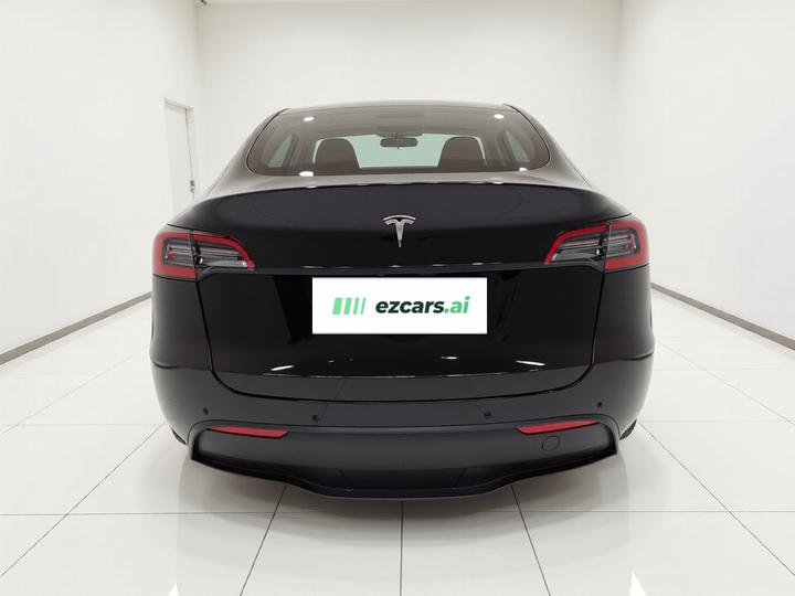 Model Y 2021 Standard Range RWD photo 5