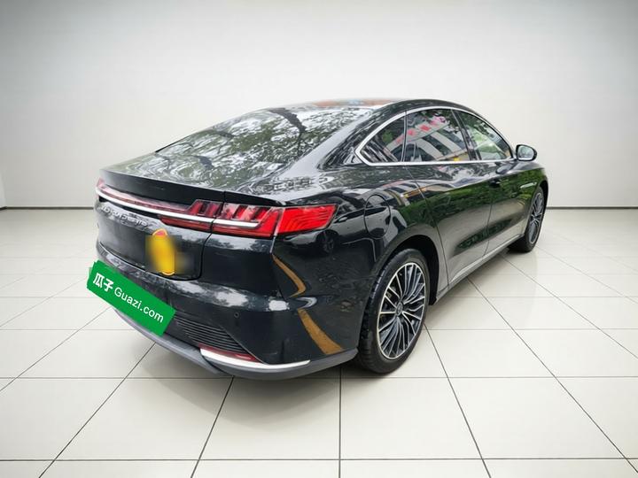 Han 2021 EV Standard Range Luxury photo 4