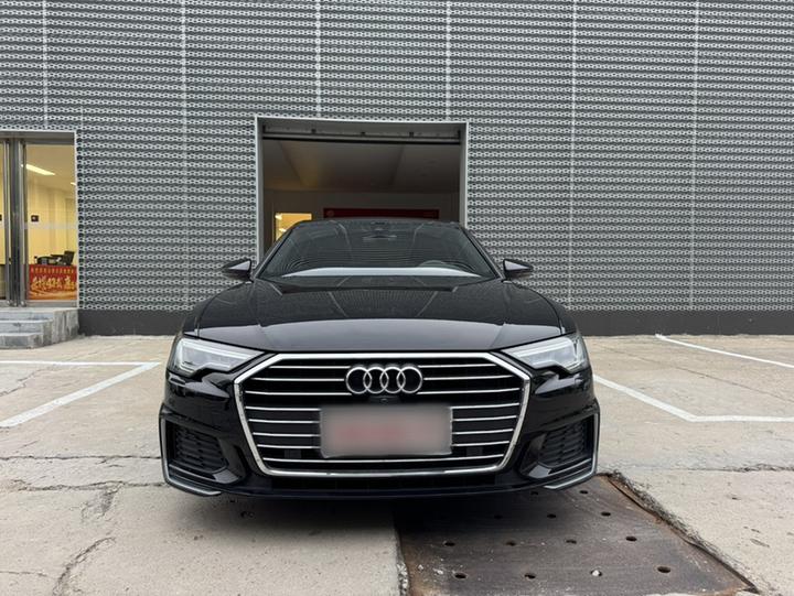A6L 2022 40 TFSI Luxury Dynamic photo 2