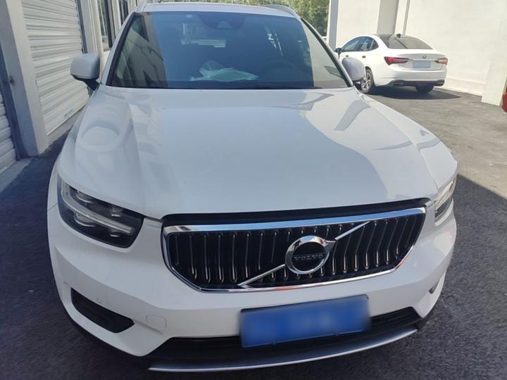 XC40 2020 T3 Fashion photo 2