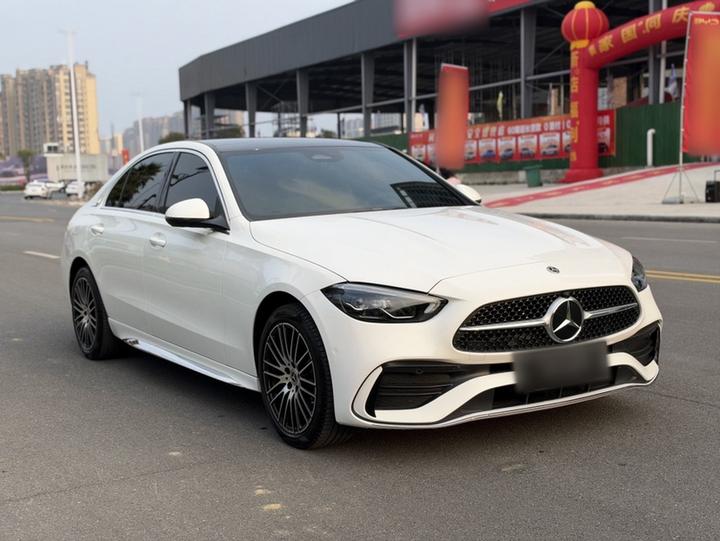 C-Class 2023 Facelift C 260 L Sport photo 3