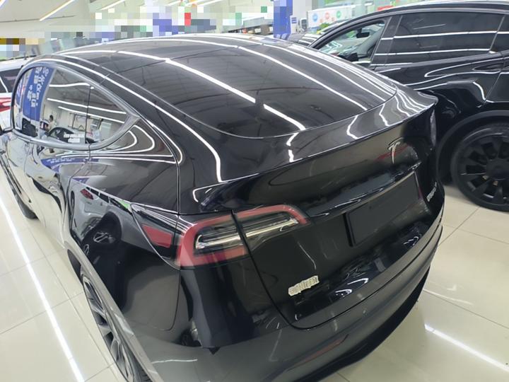 Model Y 2022 Facelift RWD photo 4