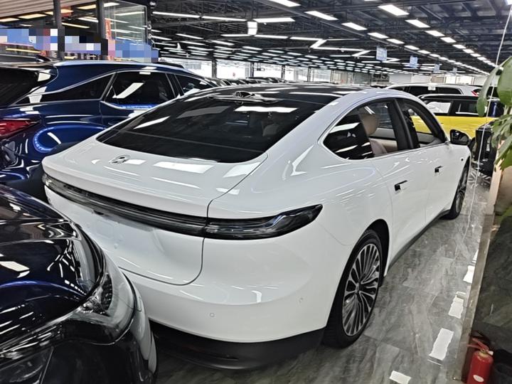 ET7 2022 100kWh Launch Edition photo 6