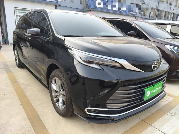 Sienna 2024 2.5L Hybrid AWD Premium photo 3