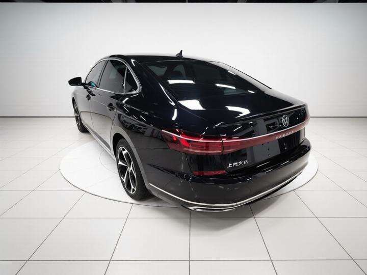 Passat 2023 Facelift 330TSI Elite photo 4